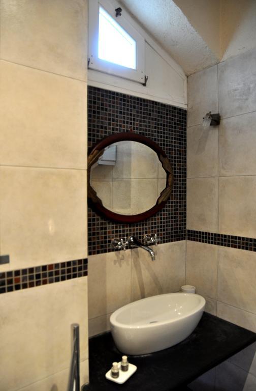 Ca Dei Conti Villa San Bartolomeo Al Mare Ruang foto